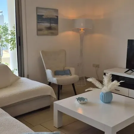 Zorzis Court 5 * Larnaca
