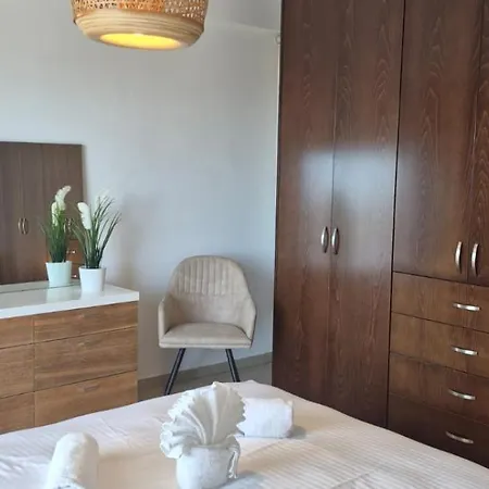 Apartment Zorzis Court 5 *